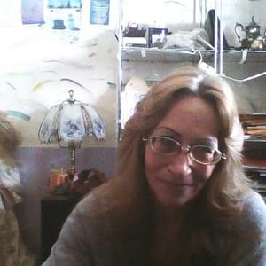 Meet your Posher, Vickie